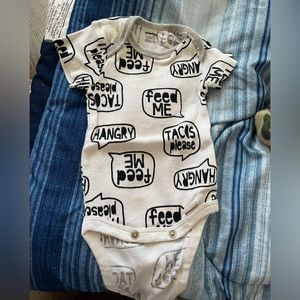 0-3mo 6 piece bundle!